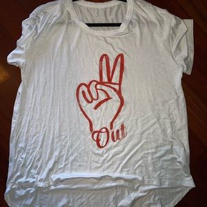 Oversized white tshirt - peace out